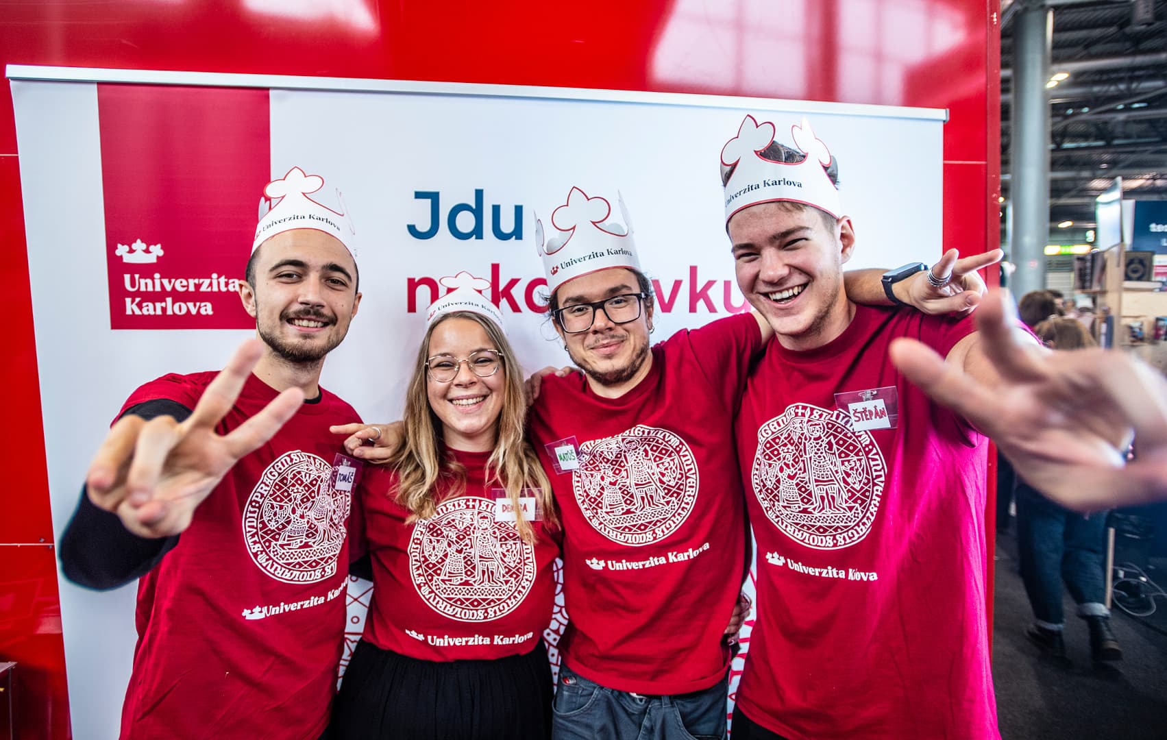 8adcdcfa-2480-46d8-8d04-3f907684edd8